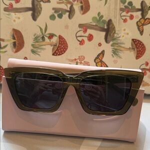 Z Supply Sunglasses Olive - Polarized